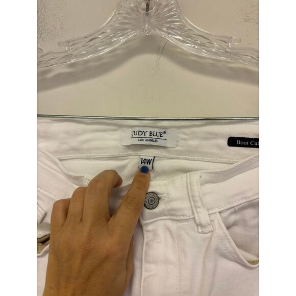 Judy Blue Boot Cut White Jeans Size 14W - Picture 4 of 5
